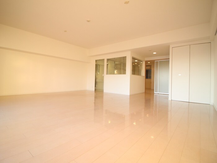 カスタリア伏見の物件内観写真