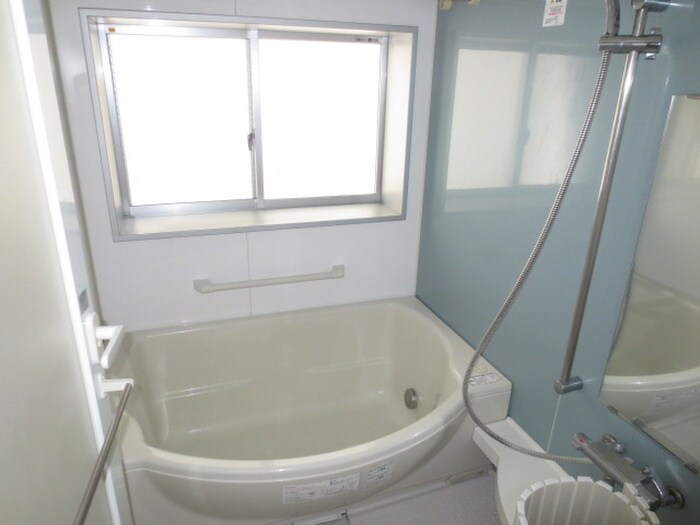 カスタリア伏見の物件内観写真