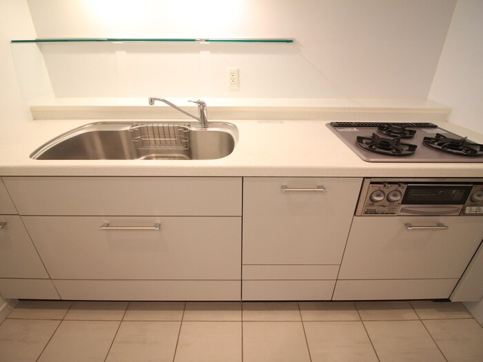 カスタリア伏見の物件内観写真