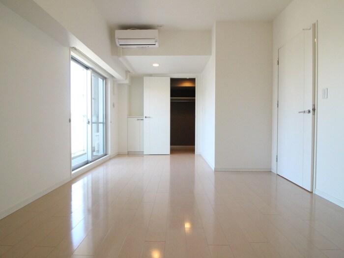 カスタリア伏見の物件内観写真