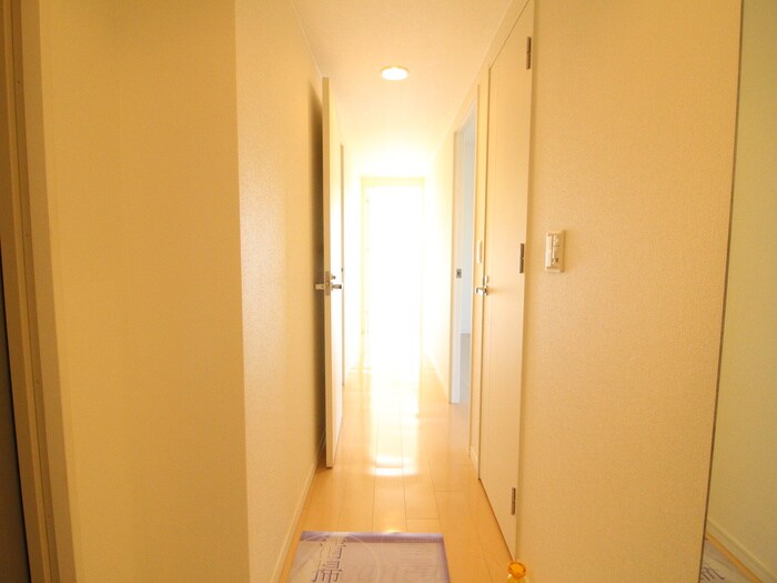 カスタリア伏見の物件内観写真
