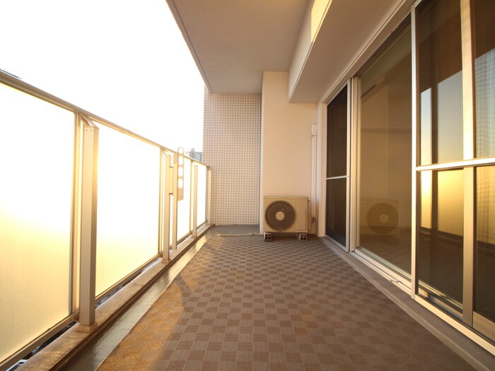 カスタリア伏見の物件内観写真