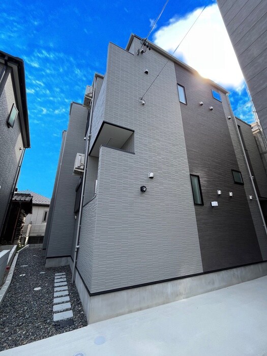 ロイヤルメゾンの物件外観写真