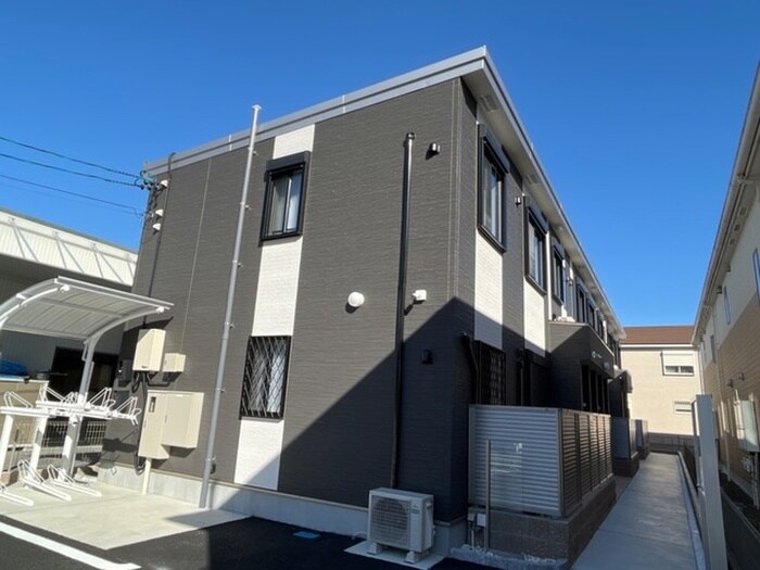 グローリー豊山の物件外観写真