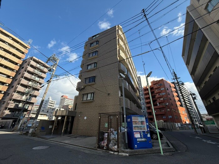 プログレスアサダの物件外観写真