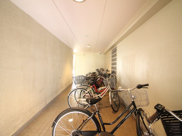 ファンシービル岩間の物件外観写真