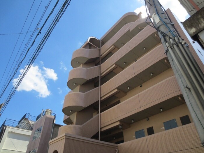 ピ－コック・スタ－の物件外観写真