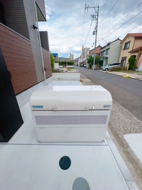 Ellery Moriyamaの物件外観写真