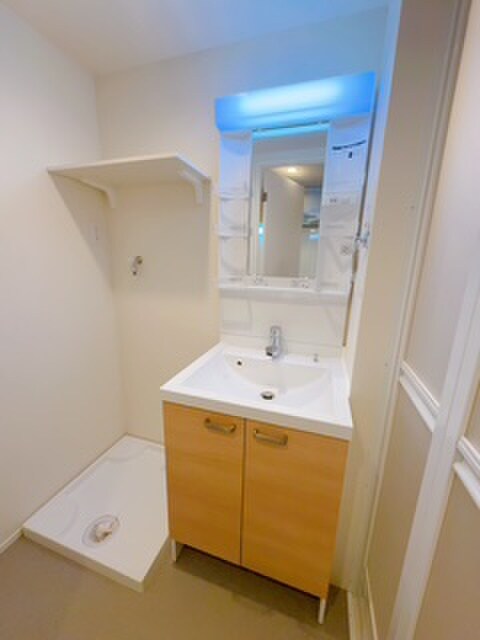 Ellery Moriyamaの物件内観写真