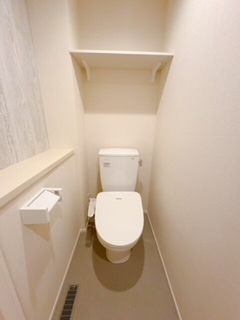 Ellery Moriyamaの物件内観写真