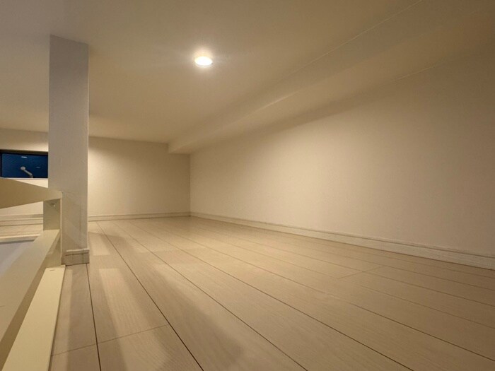 LIANGE 栄生の物件内観写真