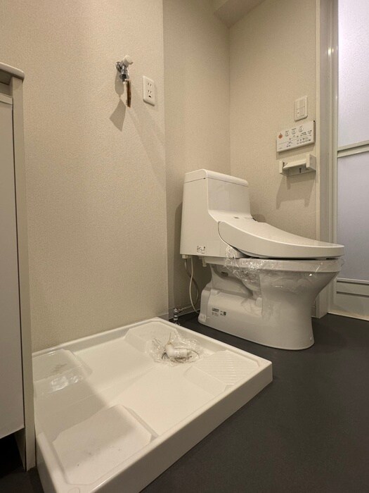 LIANGE 栄生の物件内観写真