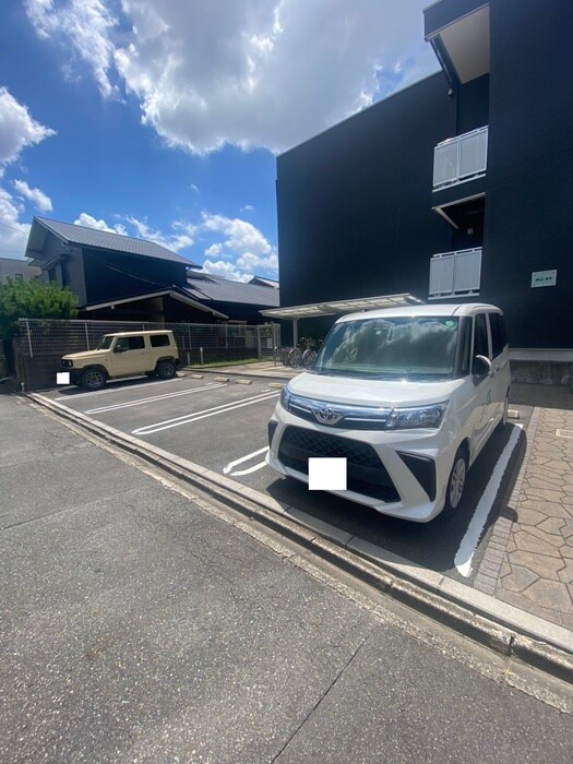 グラディオ岩塚の物件外観写真