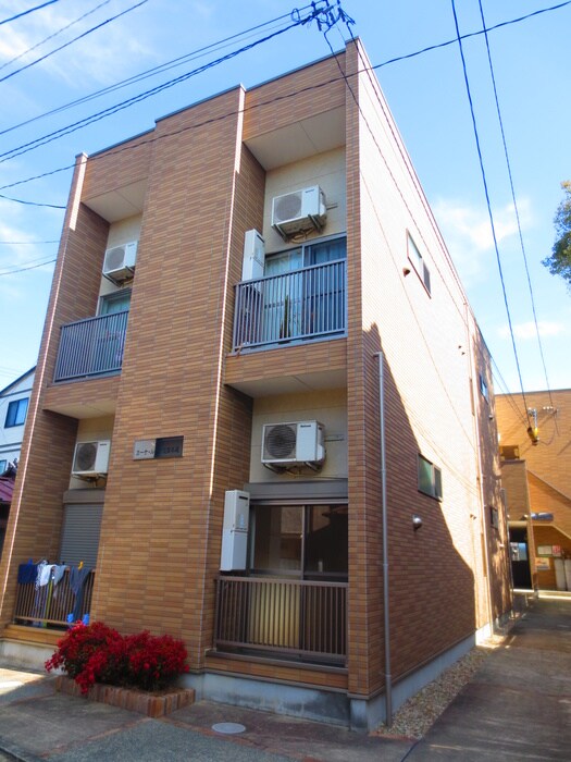 カ－サルチア志賀本通の物件外観写真