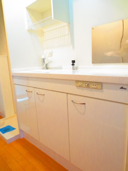 カ－サルチア志賀本通の物件内観写真