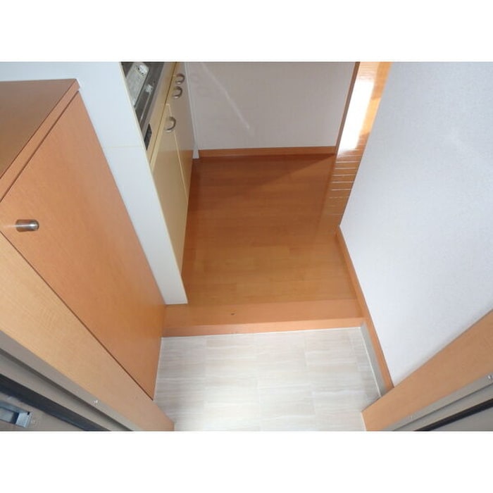 エクセラン柏森の物件内観写真