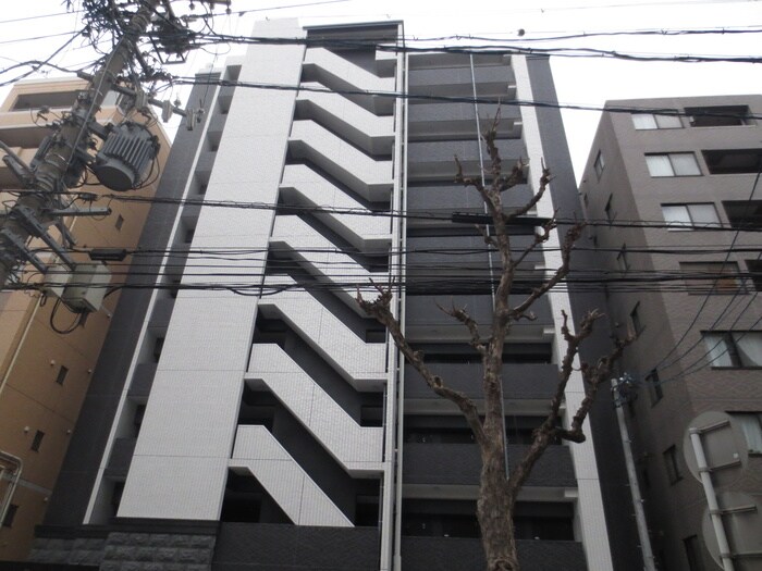 プレサンス丸の内城雅（９０３）の物件外観写真