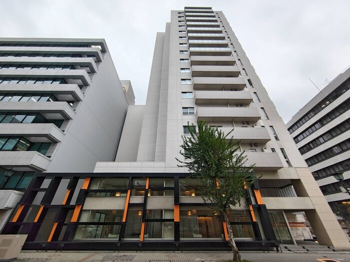 THE　SAKAE　RESIDENCE（402）の物件外観写真