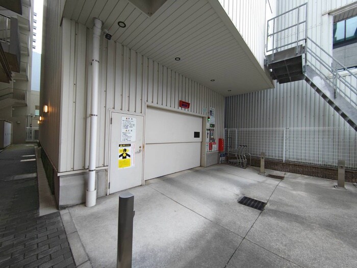 THE　SAKAE　RESIDENCE（402）の物件外観写真