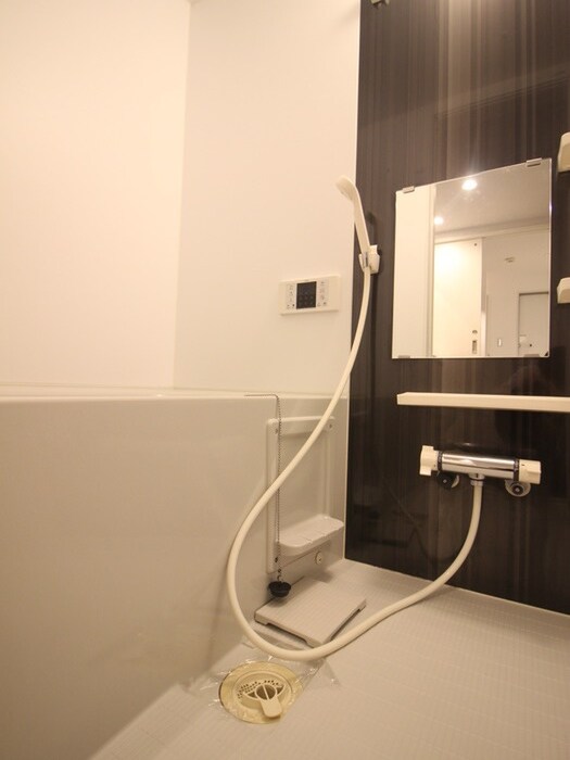 クレスト新富の物件内観写真