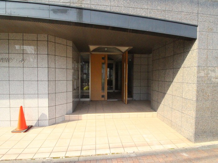 グレイスコートAの物件外観写真