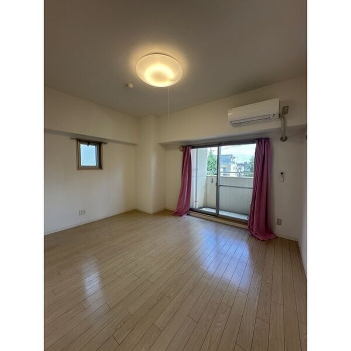 グレイスコートAの物件内観写真