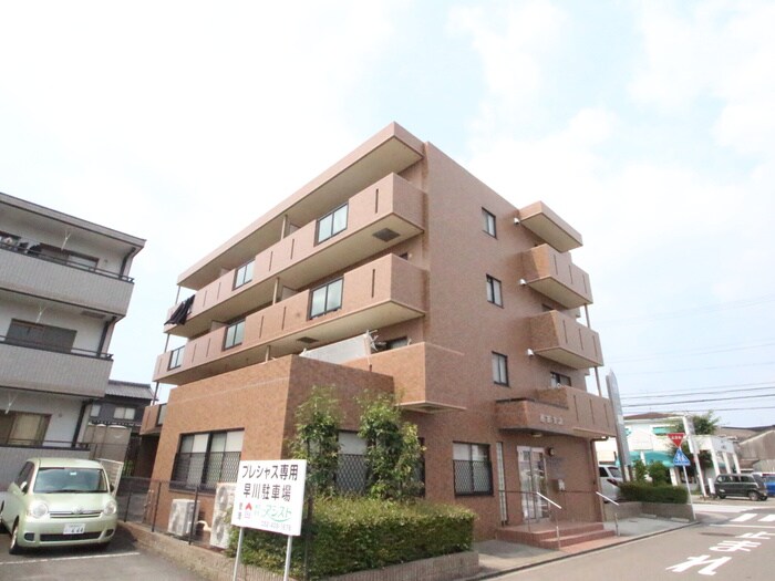 スタ－キャッスルの物件外観写真