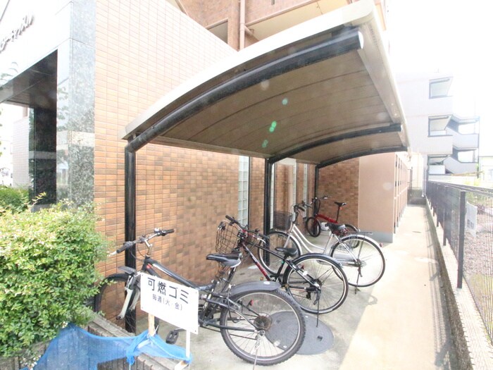 スタ－キャッスルの物件外観写真