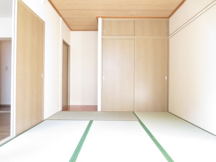 サンガーデン緑ヶ丘の物件内観写真