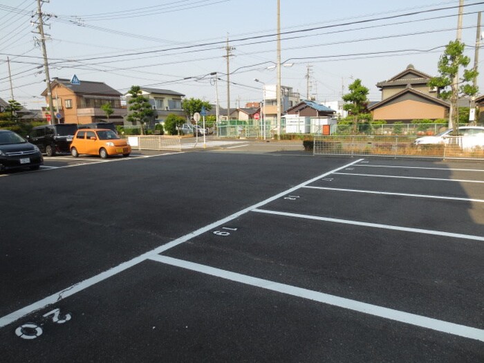 ホワイトウィング大野の物件外観写真