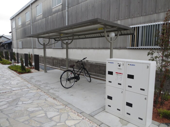 エスポワール剱光寺の物件外観写真