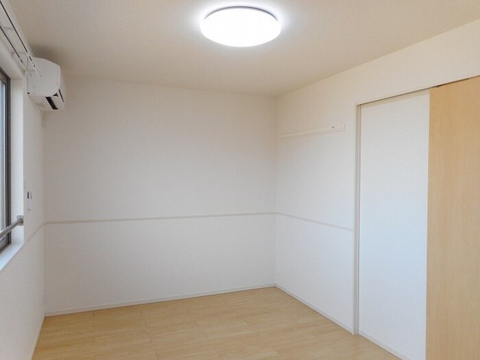 エスポワール剱光寺の物件内観写真