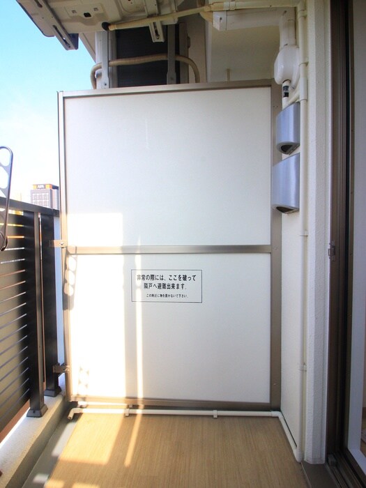 ｴｽﾃﾑｺｰﾄ名古屋ｽﾃｰｼｮﾝｸﾛｽの物件内観写真