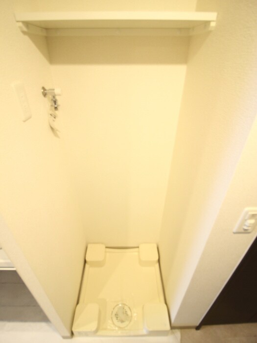 ｴｽﾃﾑｺｰﾄ名古屋ｽﾃｰｼｮﾝｸﾛｽの物件内観写真