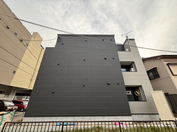 LECOCON知立の物件外観写真