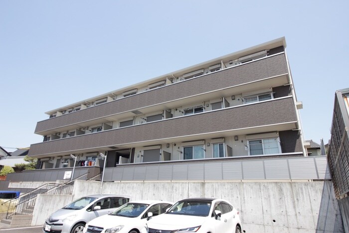 プライム逢妻の物件外観写真