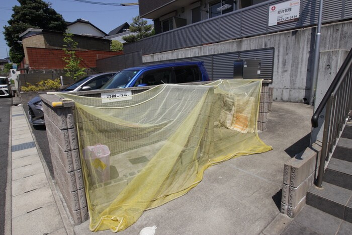 プライム逢妻の物件外観写真