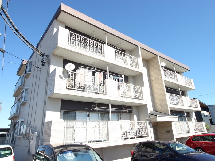 レジデンス八王寺の物件外観写真