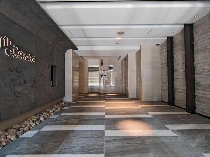 プレサンス錦通THE葵の物件外観写真