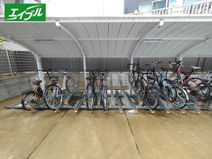 シェリール東桜の物件外観写真