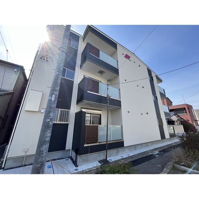 F asecia hkの物件外観写真