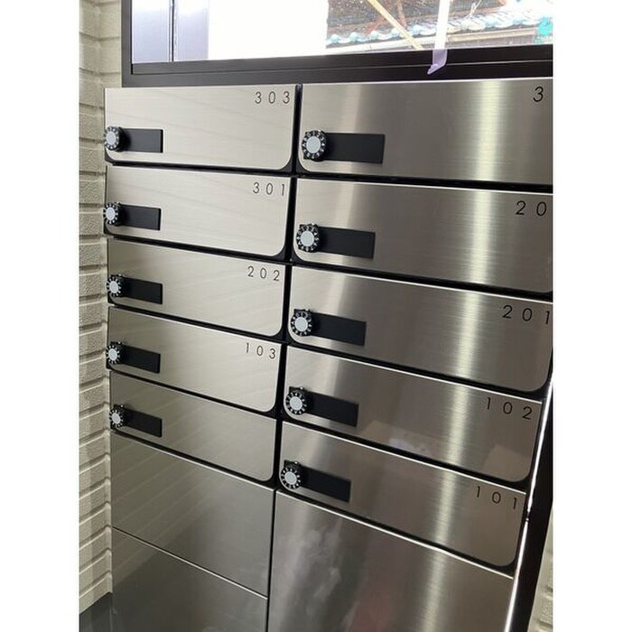 F asecia hkの物件外観写真