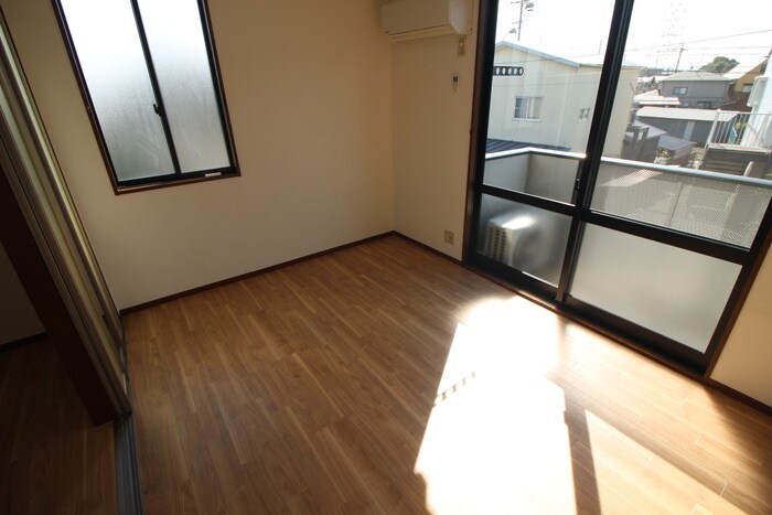 ピューラⅡの物件内観写真