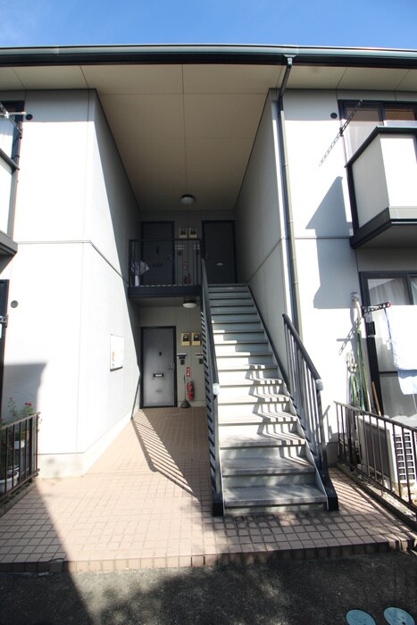 ピューラⅡの物件外観写真