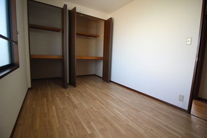 ピューラⅡの物件内観写真