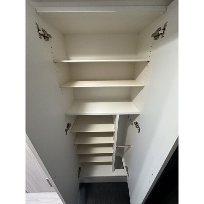 ディアレイシャス名古屋太閤通Ⅱの物件内観写真