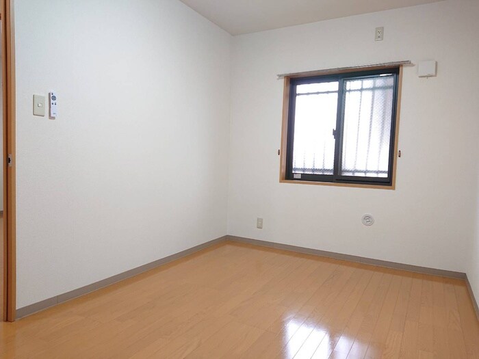 ホリ－ステ－ジ城山の物件内観写真