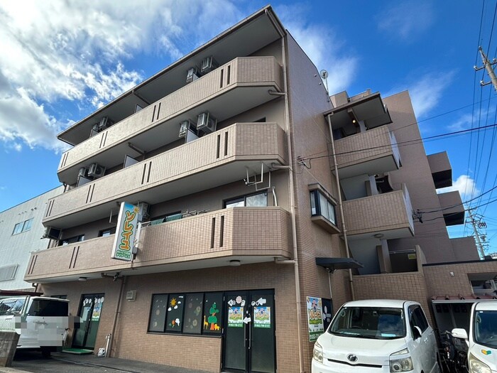 ANSIXBLDの物件外観写真