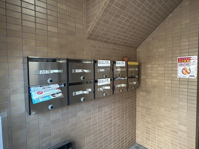 ANSIXBLDの物件外観写真