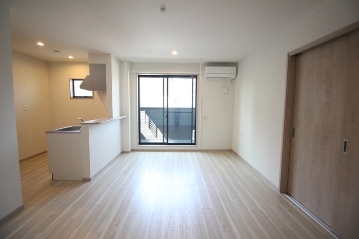 DEVELD栄生　WESTの物件内観写真